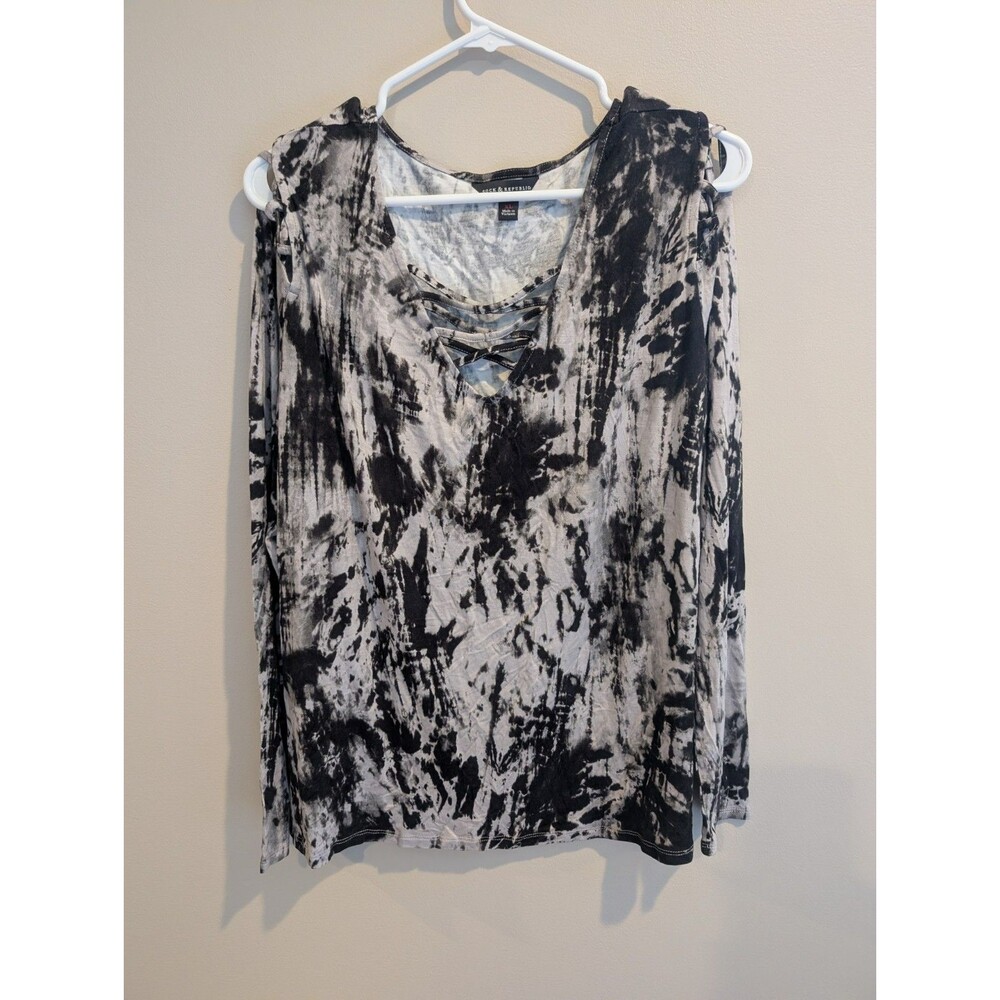 Rock & Republic Womens XL Black White Tie Dye Long Sleeve Open Shoulder V Neck